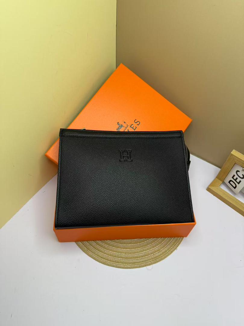 Monogram Canvas Men's Clutch Pouch | Luxury Designer-Style Zip Pouch with Gift Box | حقيبة كلاتش رجالي مونوغرام